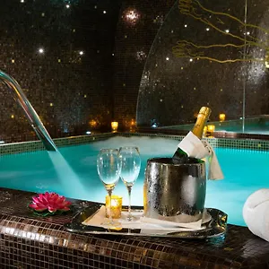 **** Hotel Da Vinci & Francja